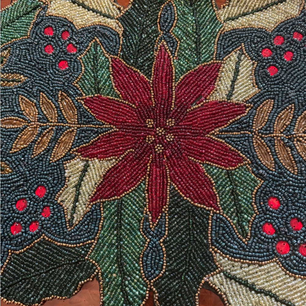 Holiday Poinsettia Beaded Table Runner - Green and Red - Picture 2 of 3